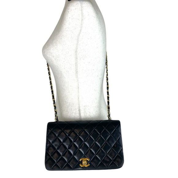 CHANEL CC Matelasse Full Flap Chain Shoulder Bag Leather GHW - Picture 3 of 17